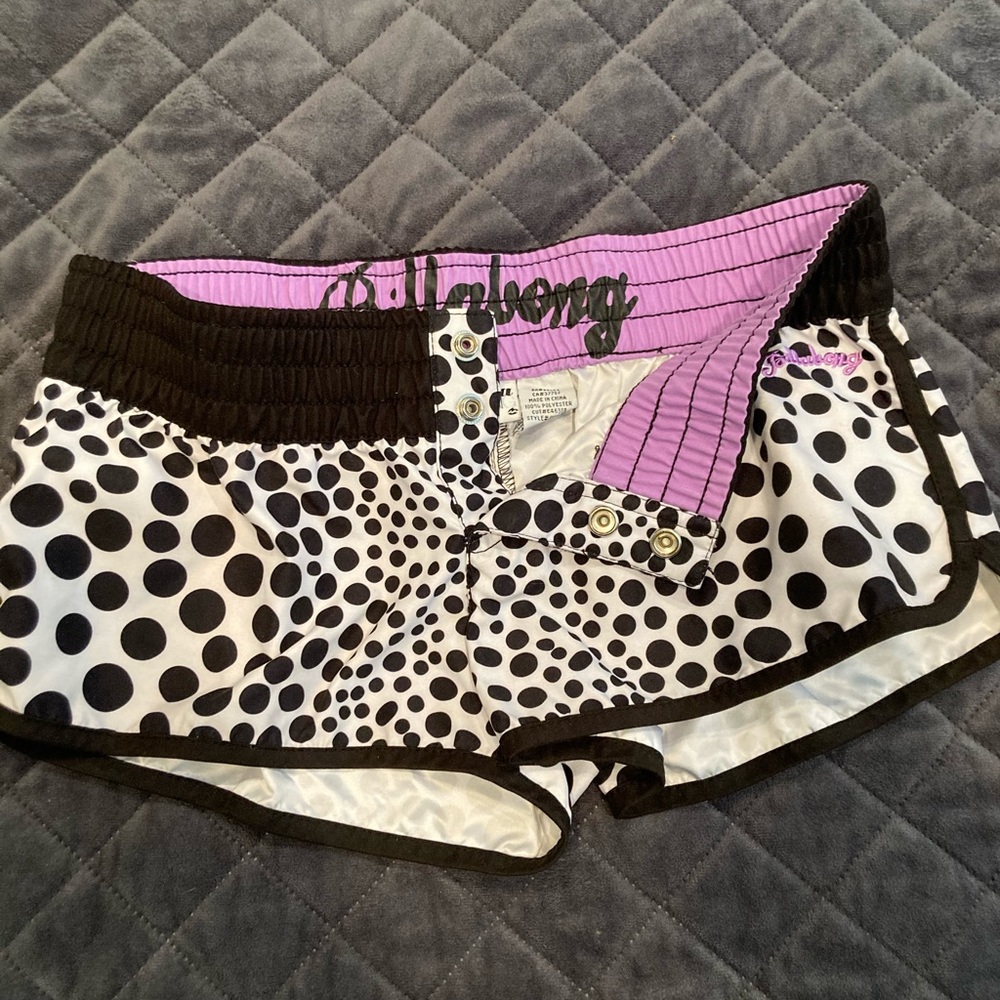 Billabong Women’s Board-shorts